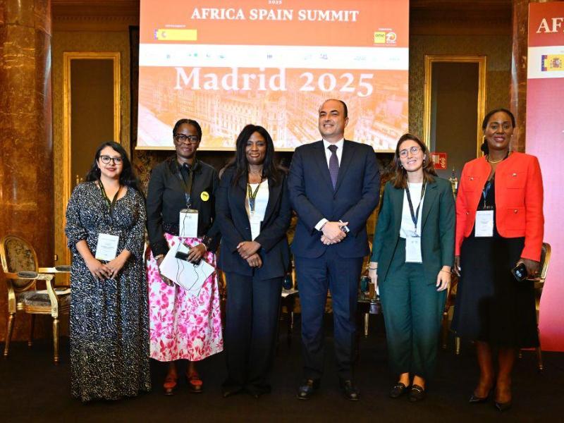 RDC: Voix incontournable de la jeunesse africaine, Hermione Bolumbe a parlé encore de la RDC à la 3ème édition du Sommet Espagne – Afrique